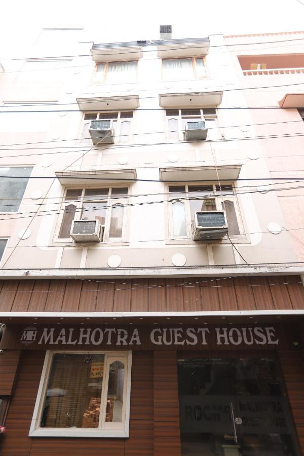 Hotel Malhotra Inn 50 Meter From Golden Temple Amritsar Bagian luar foto