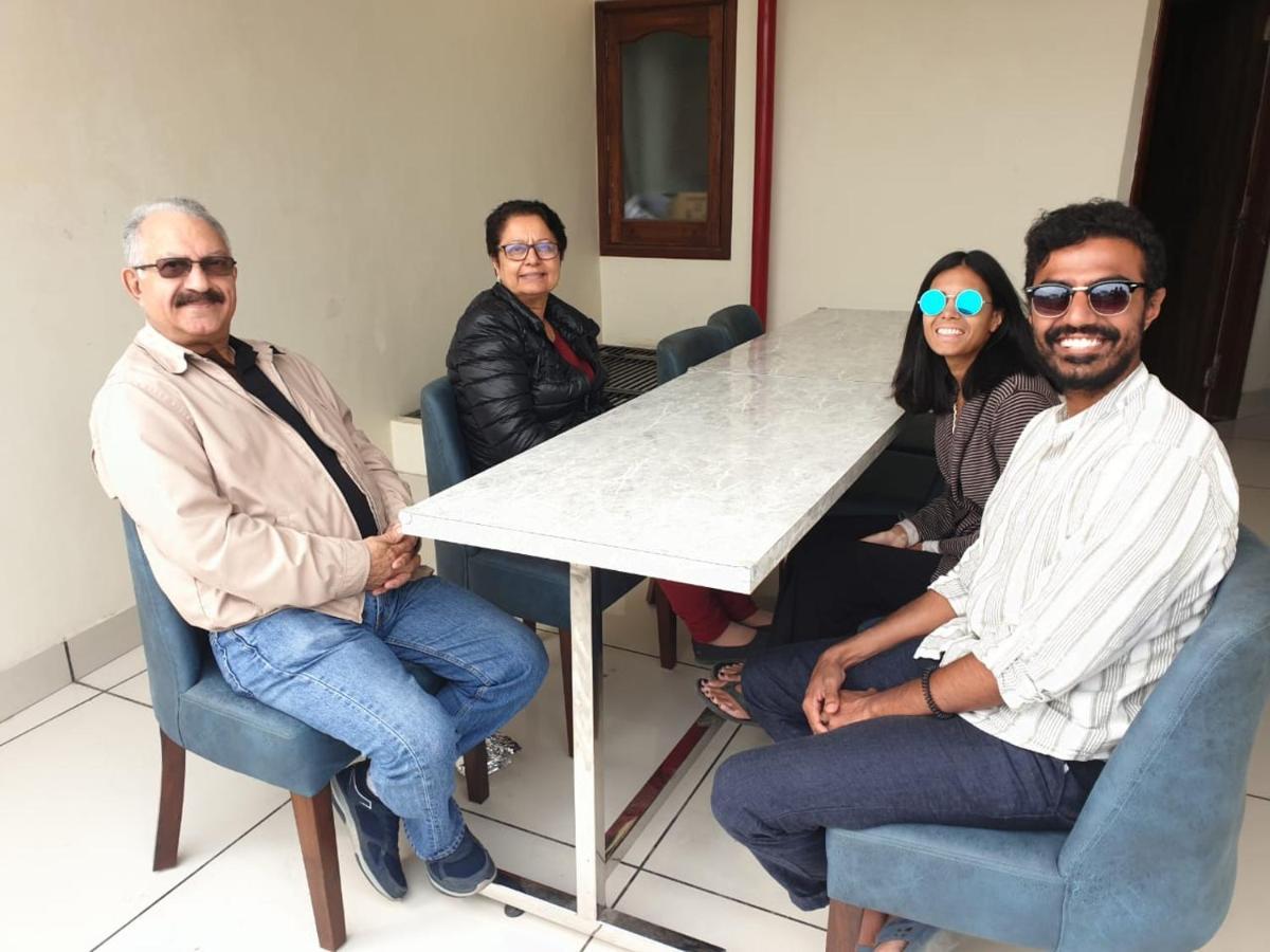 Hotel Malhotra Inn 50 Meter From Golden Temple Amritsar Bagian luar foto